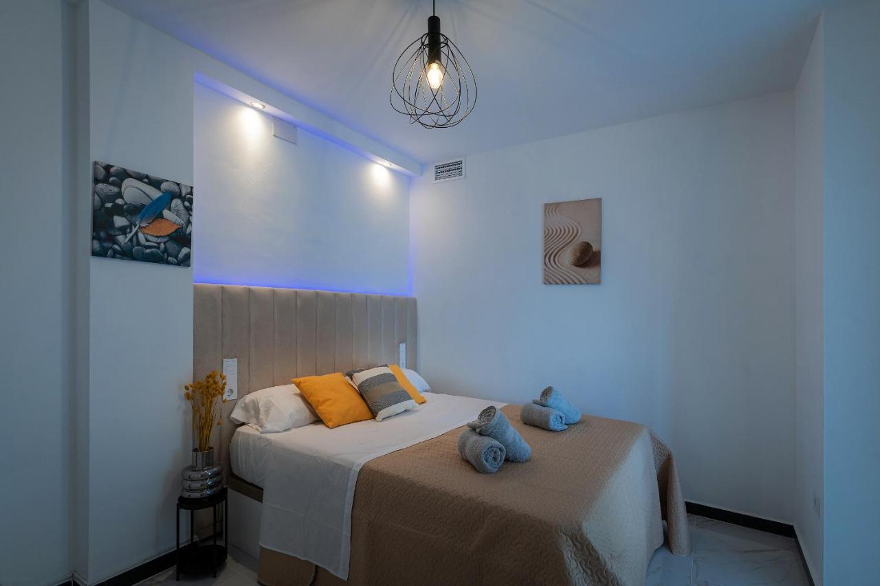 Apartamento La Roca Chica Torremolinos Exterior foto