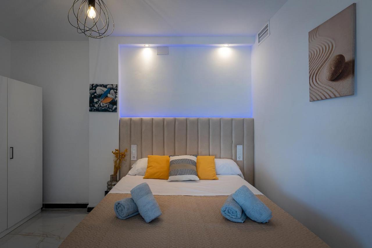 Apartamento La Roca Chica Torremolinos Exterior foto