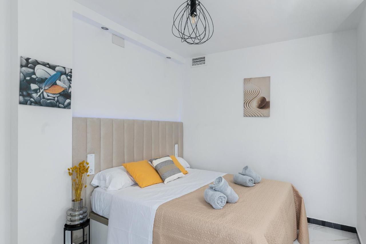 Apartamento La Roca Chica Torremolinos Exterior foto