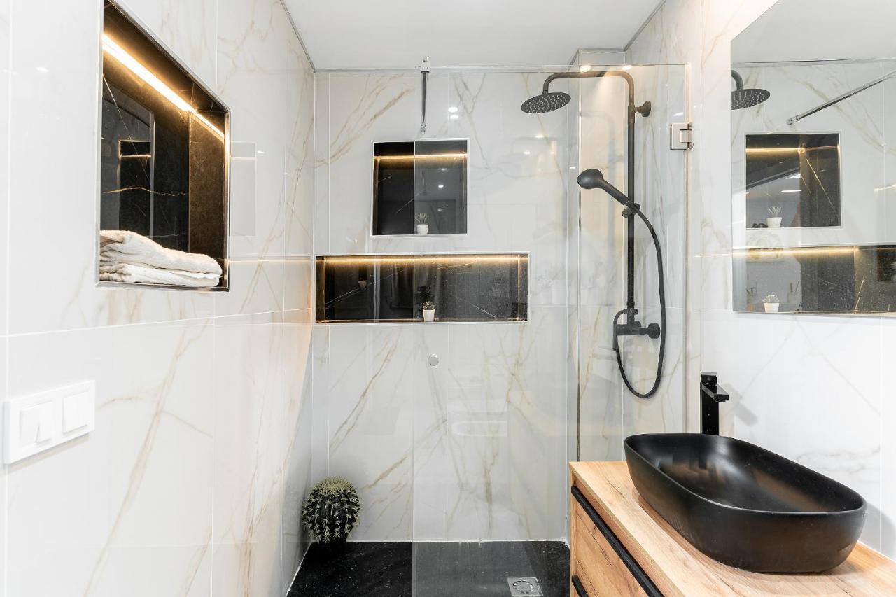 Apartamento La Roca Chica Torremolinos Exterior foto